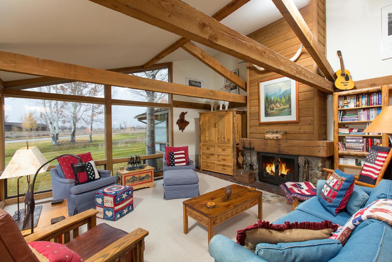 The Director'S Cabin - Two Bedroom Condominium Jackson Bagian luar foto